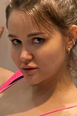 Mary Candy from REALITY KINGS